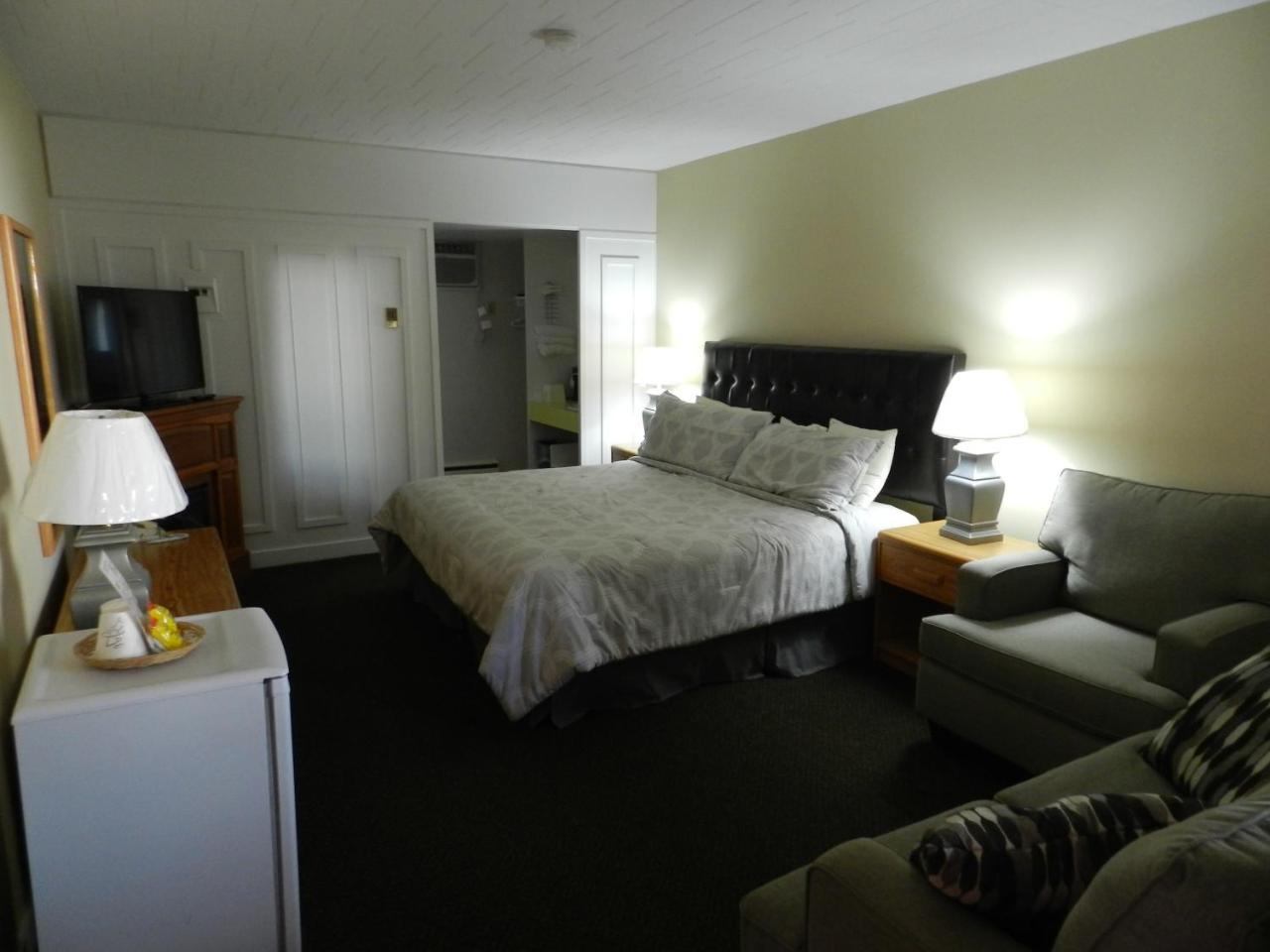 Motel Kings Near The Falls 3*